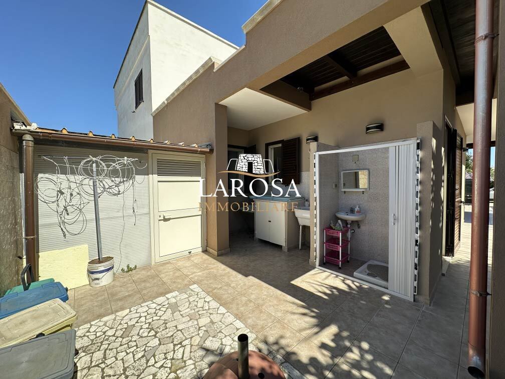 Casa indipendente con giardino, Melendugno torre specchia