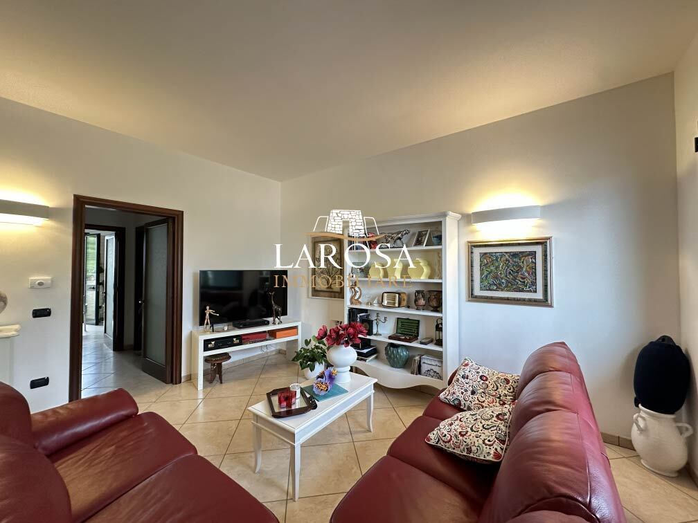 Casa indipendente con giardino in via boccaccio 150, Vernole