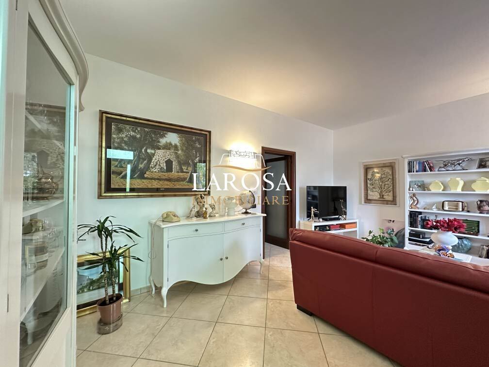 Casa indipendente con giardino in via boccaccio 150, Vernole