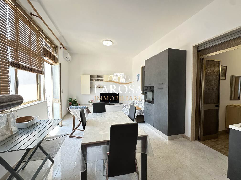 Casa indipendente con giardino in via santelena 8, Melendugno