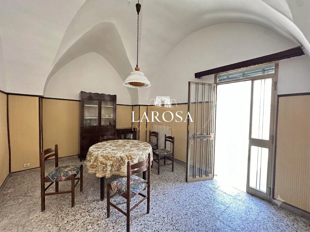 Casa indipendente con giardino in via giuseppe grassi 17, Castri di Lecce