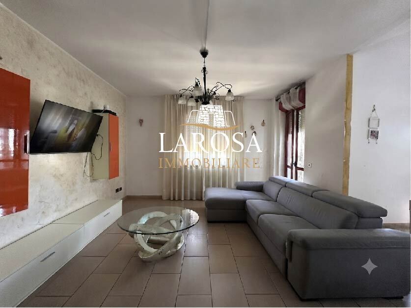 Appartamento in vendita in via taranto 253, Lecce