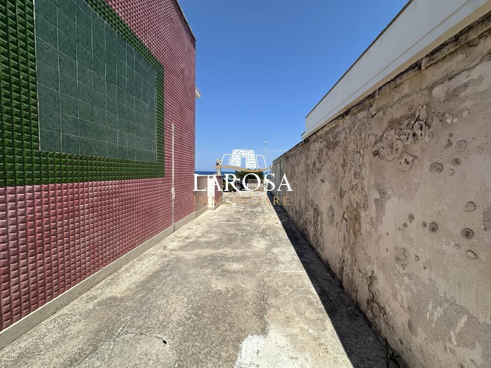 Casa indipendente con giardino in via lungomare matteotti 177, Melendugno