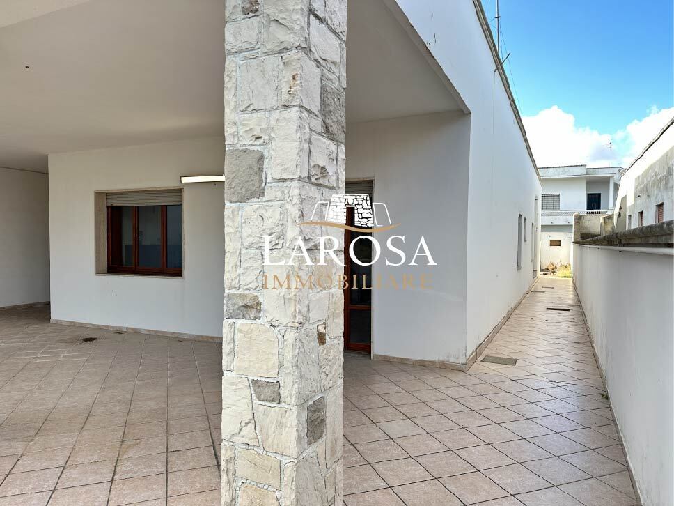 Villa con giardino in sp366 7, Melendugno