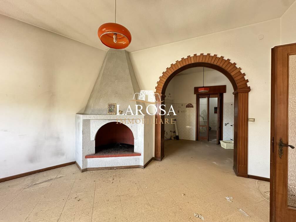 Appartamento con terrazzo in corso cavour 2, Melendugno