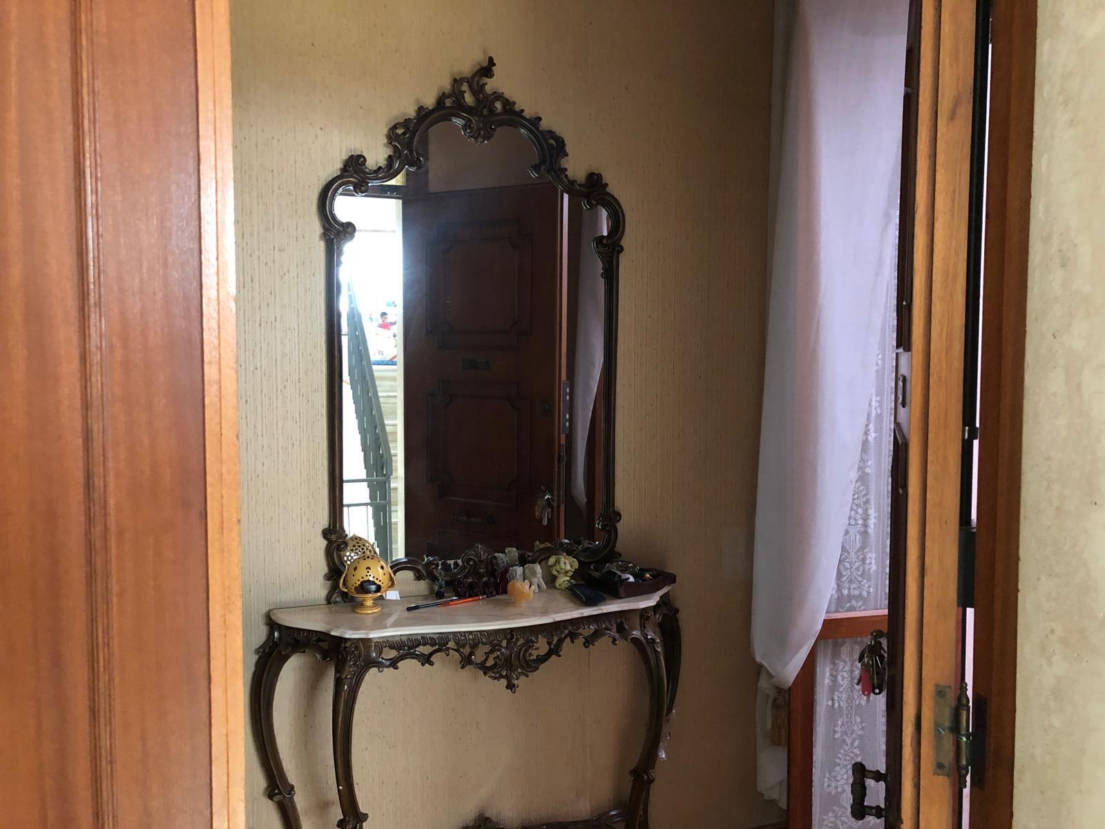 Appartamento con terrazzo in via vincenzo ampolo 41, Surbo