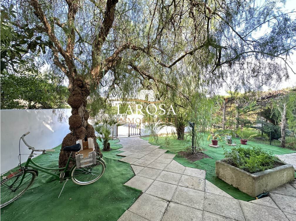 Casa indipendente con giardino in strada provinciale eurogarden, Melendugno