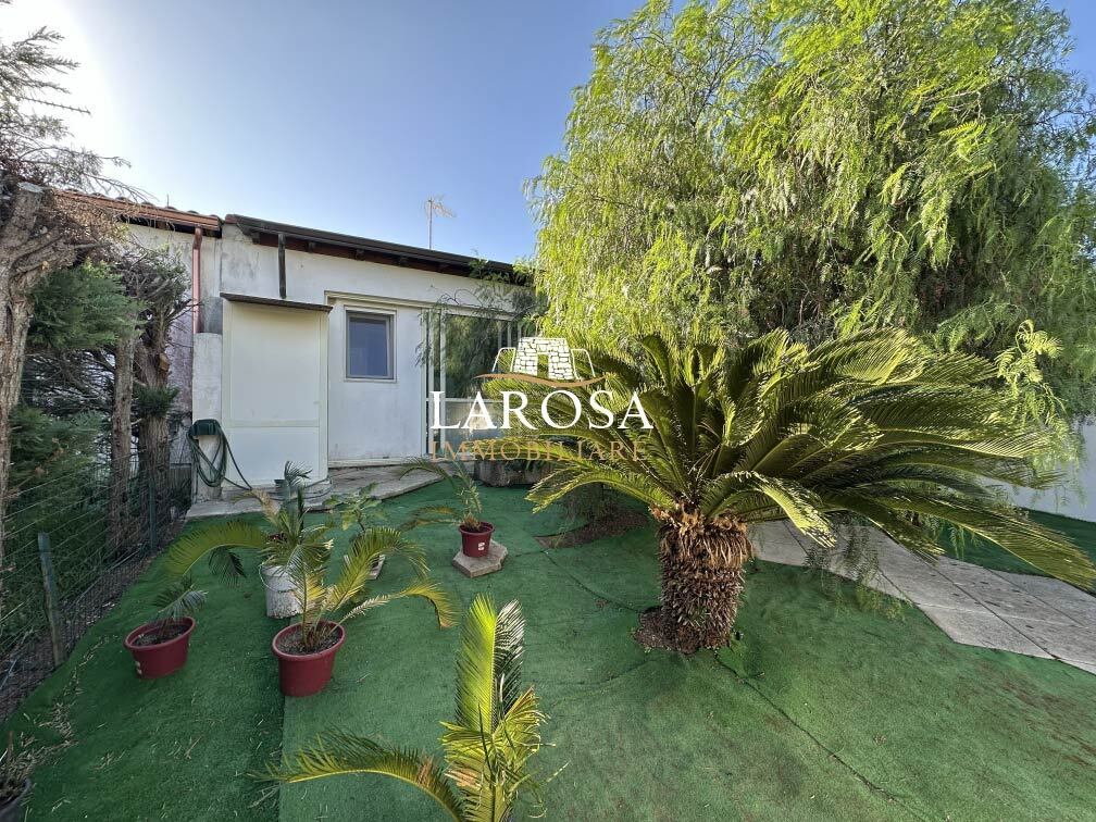 Casa indipendente con giardino in strada provinciale eurogarden, Melendugno