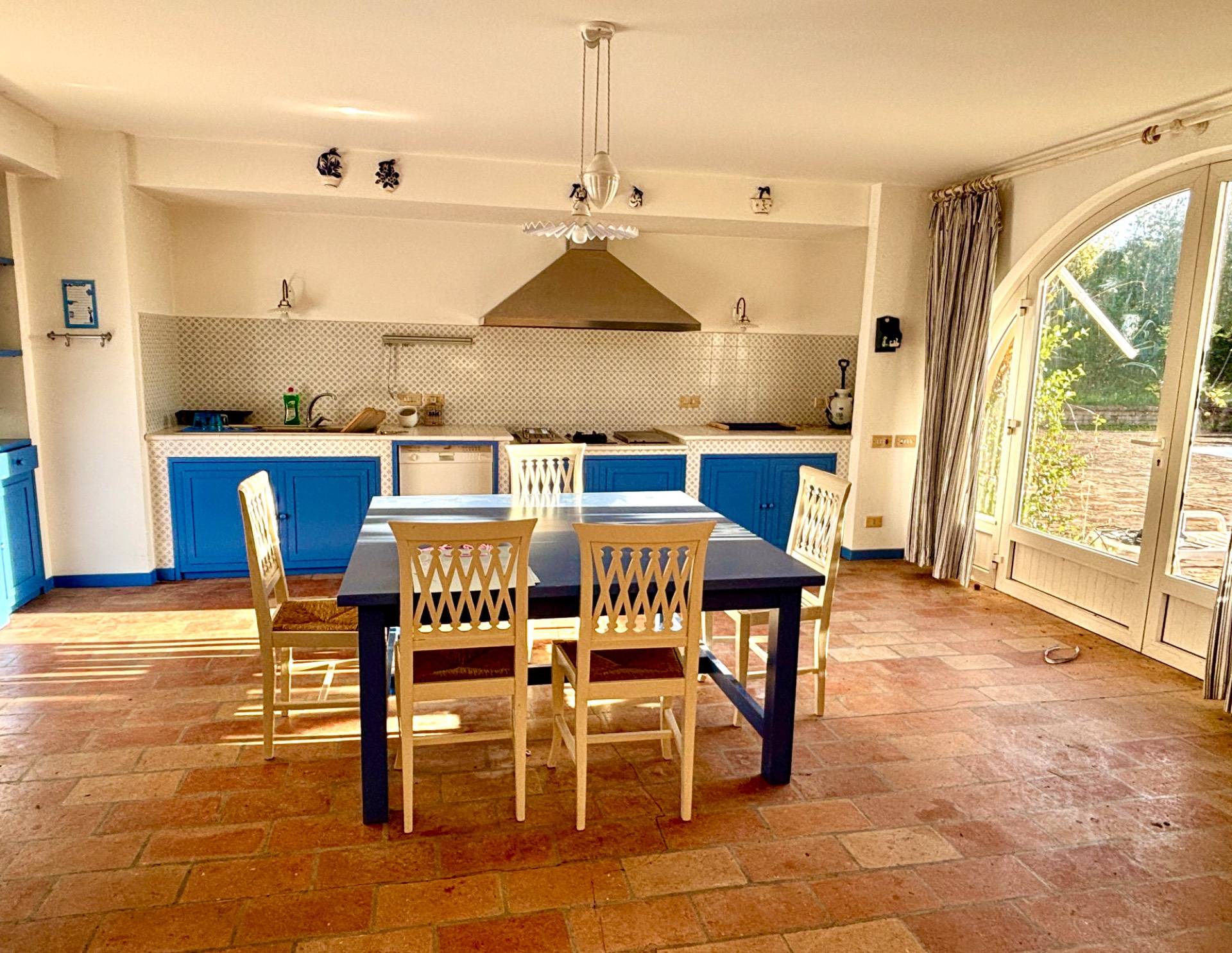 Villa in vendita a Civitanova Marche