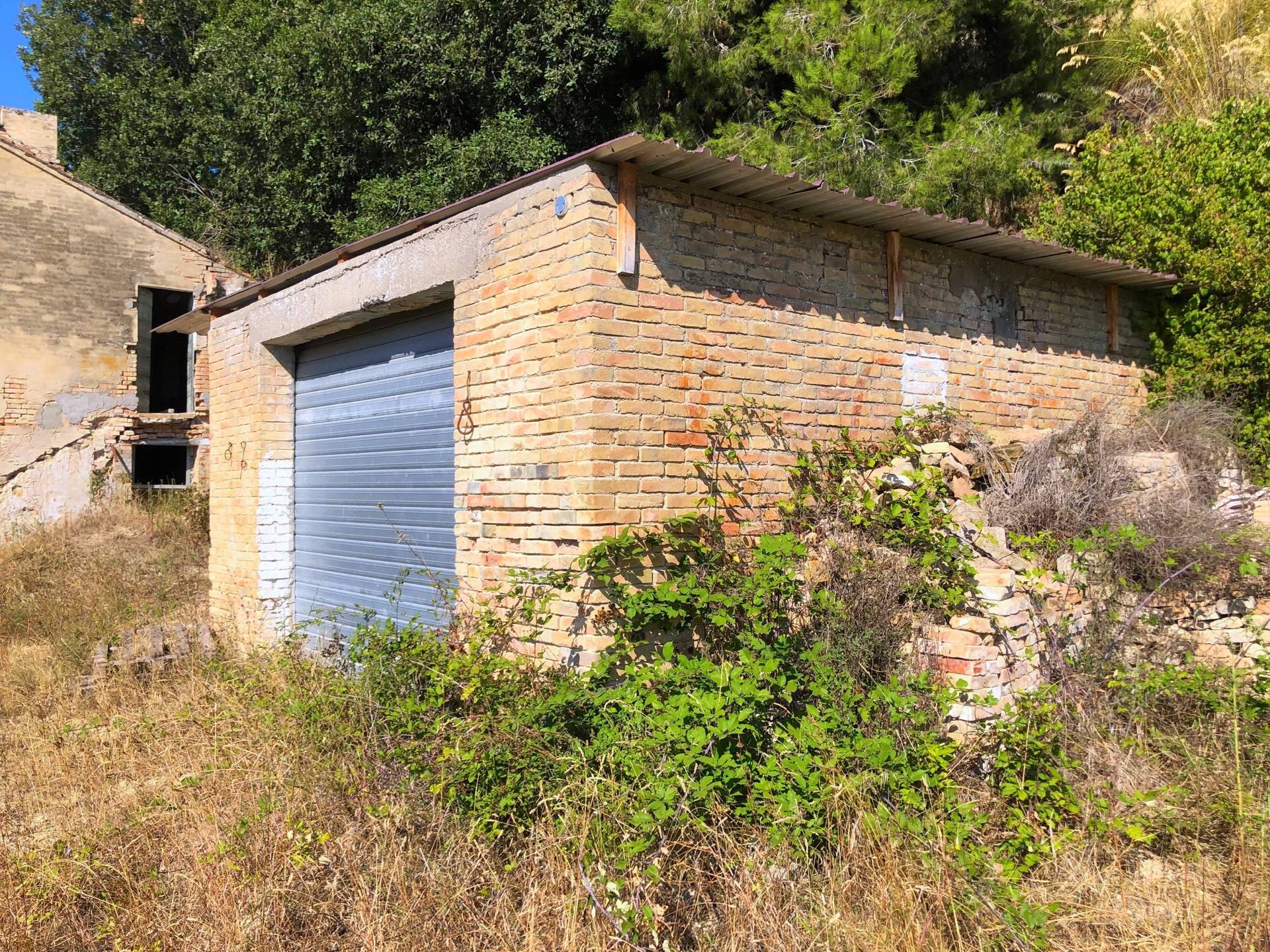 Rustico in vendita a Grottammare