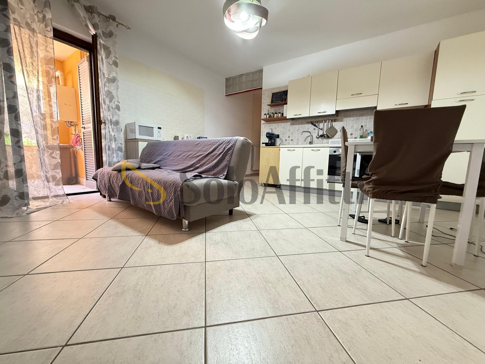 Bilocale con terrazzo in via galatina, Caserta