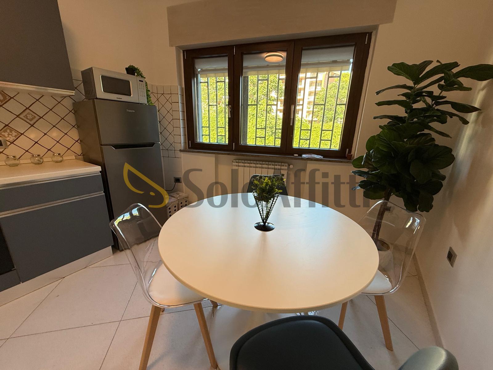 Bilocale ristrutturato in via tedeschi 20, Caserta