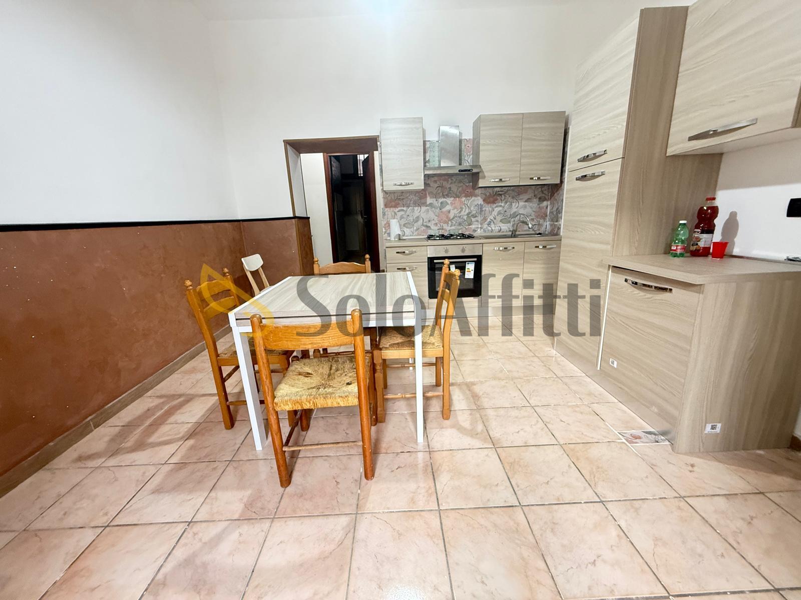 Bilocale in affitto in via montagna 15, Caserta