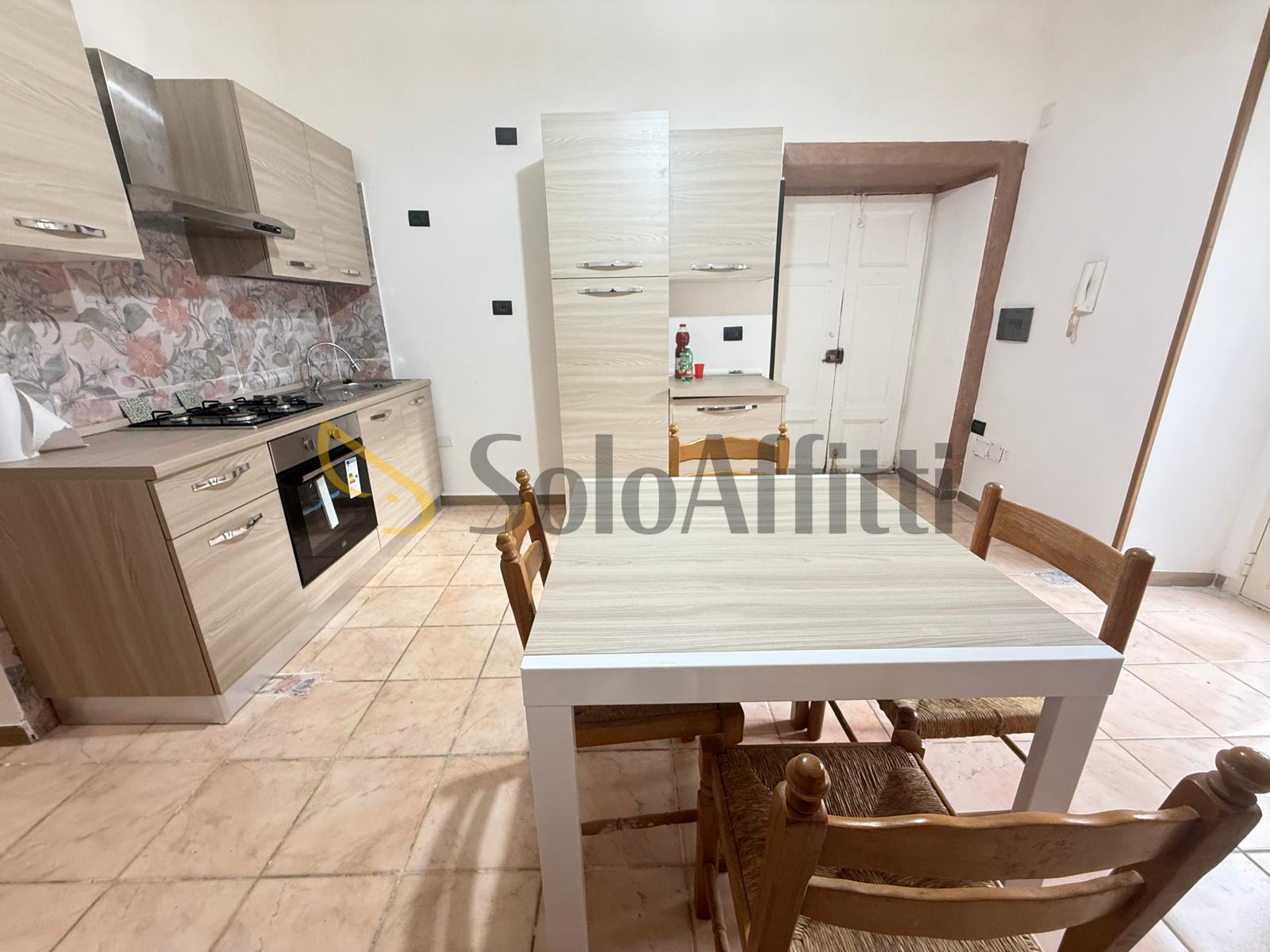 Bilocale in affitto in via montagna 15, Caserta