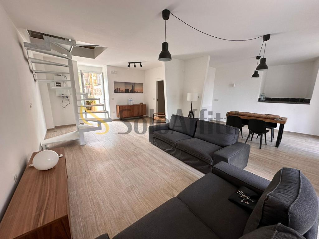 Trilocale con terrazzi in via delle ferriere 20, Caserta