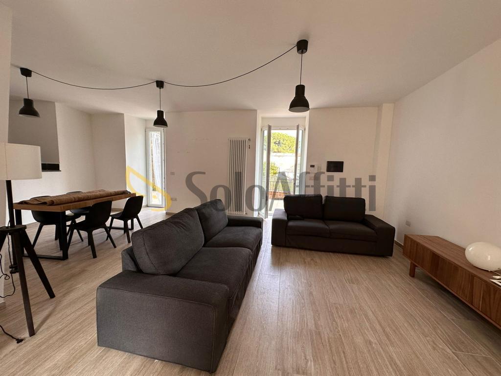 Trilocale con terrazzi in via delle ferriere 20, Caserta