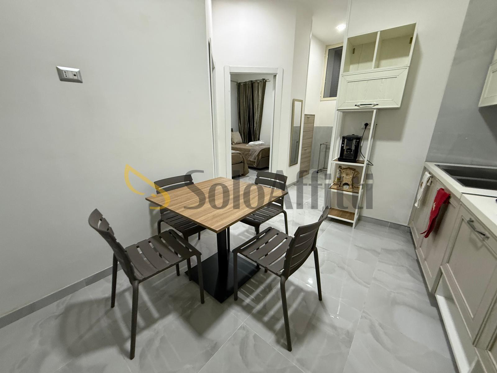 Trilocale in affitto in via claudio 45, Caserta