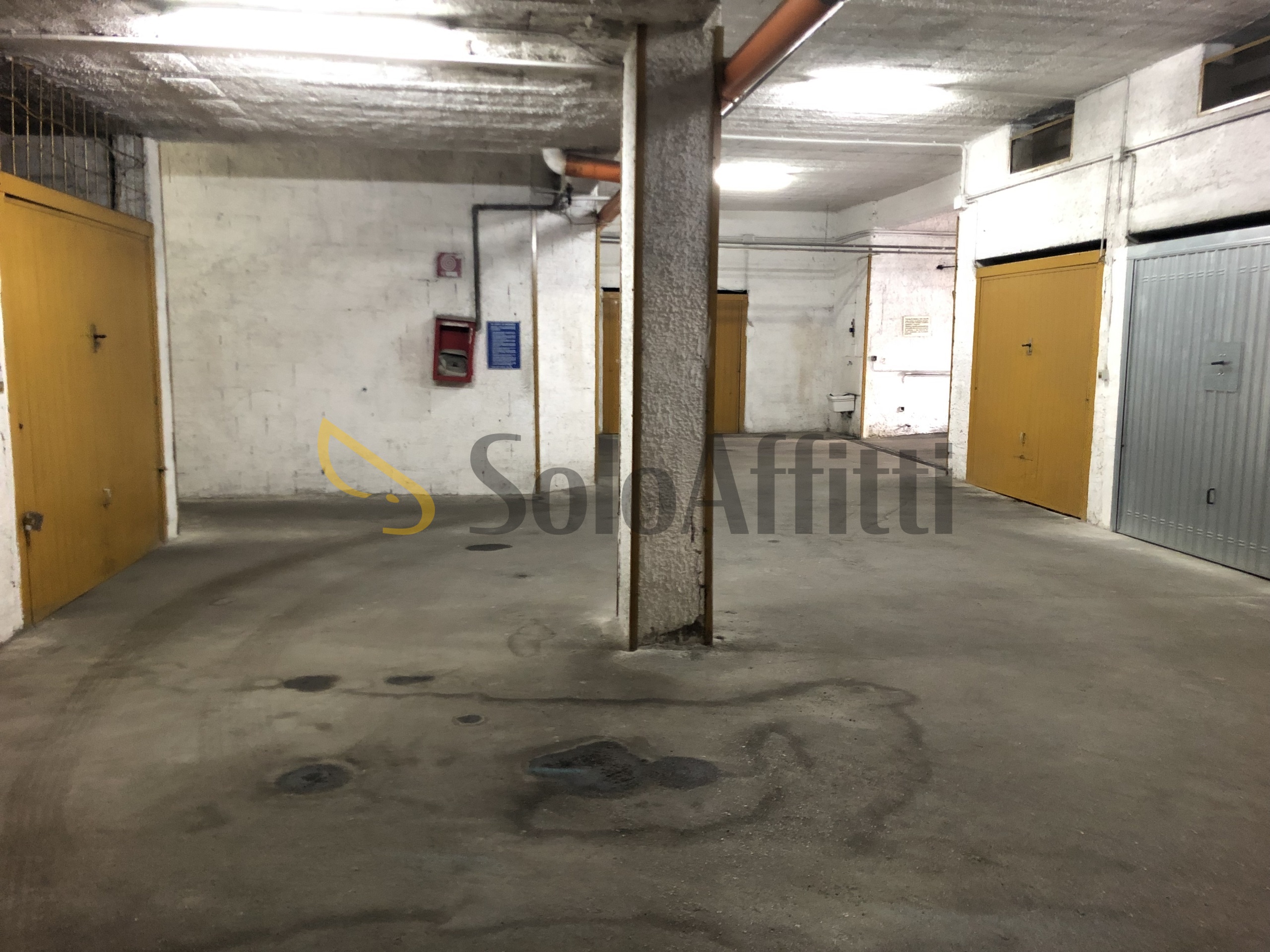 Box/Garage 18mq in affitto in via pasquale amato, Caserta