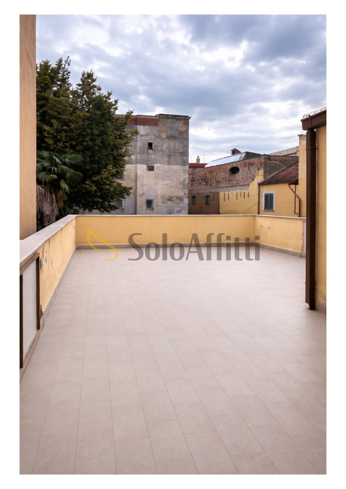 Bilocale con terrazzo in via sant'agostino 3, Caserta