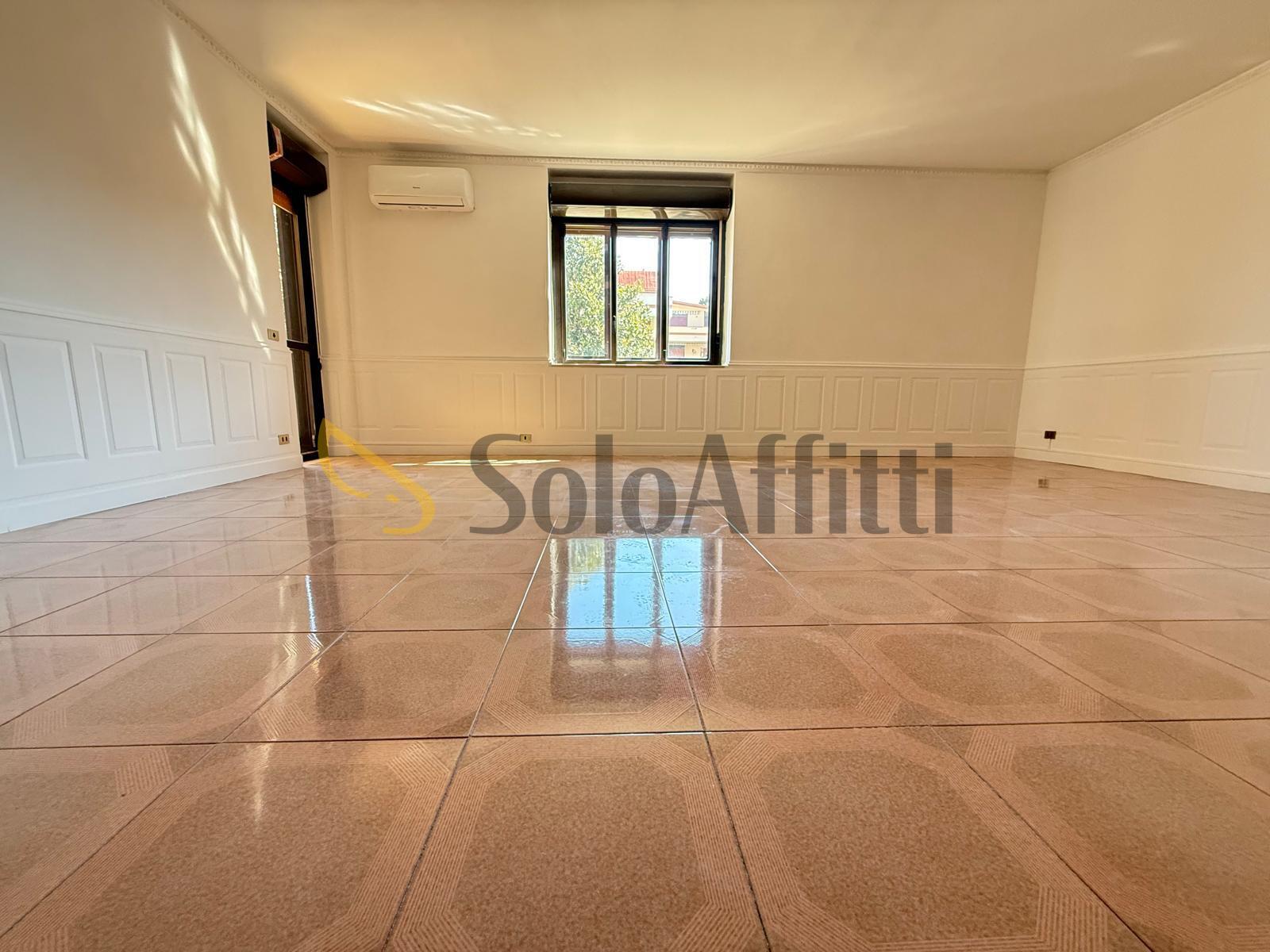 Quadrilocale con terrazzo in via pier paolo pasolini 47, Caserta