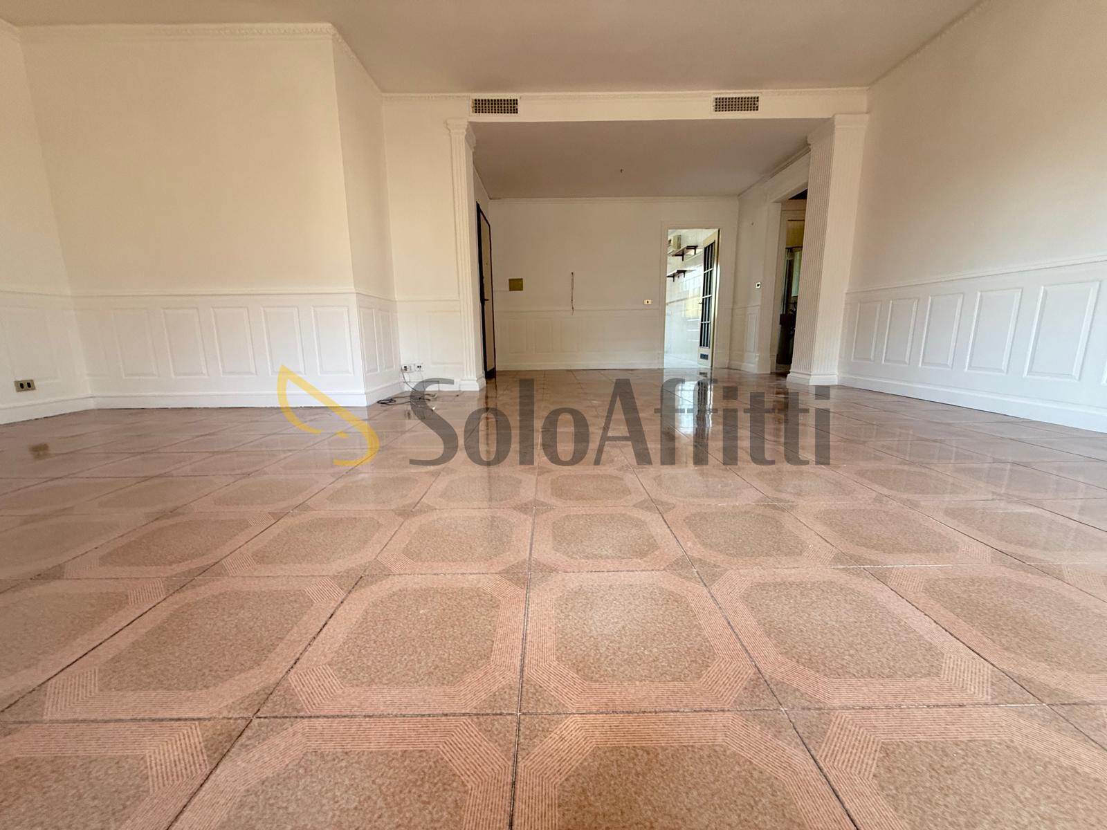 Quadrilocale con terrazzo in via pier paolo pasolini 47, Caserta