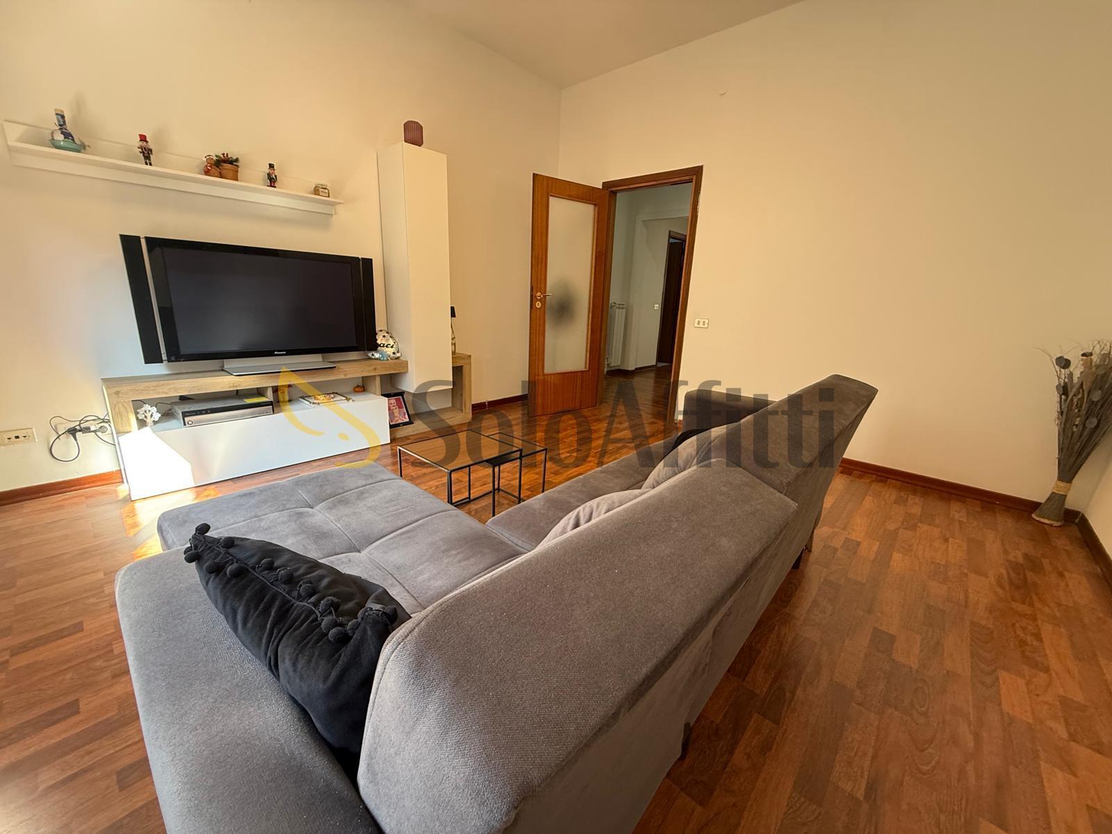 Trilocale in affitto in via giuseppe maria bosco, Caserta