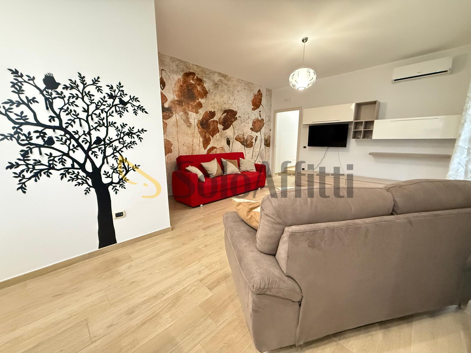 Trilocale con terrazzo in via sant'antonio da padova 32, Caserta