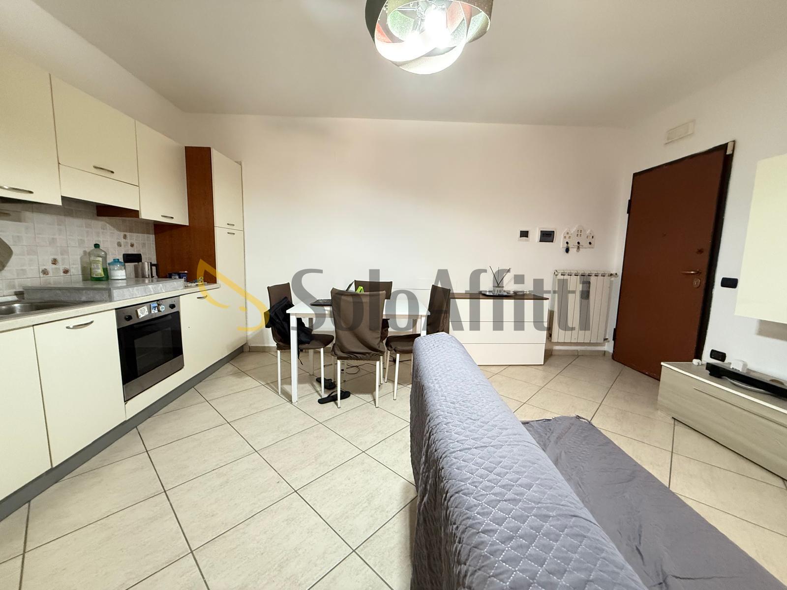 Bilocale con terrazzo in via galatina, Caserta