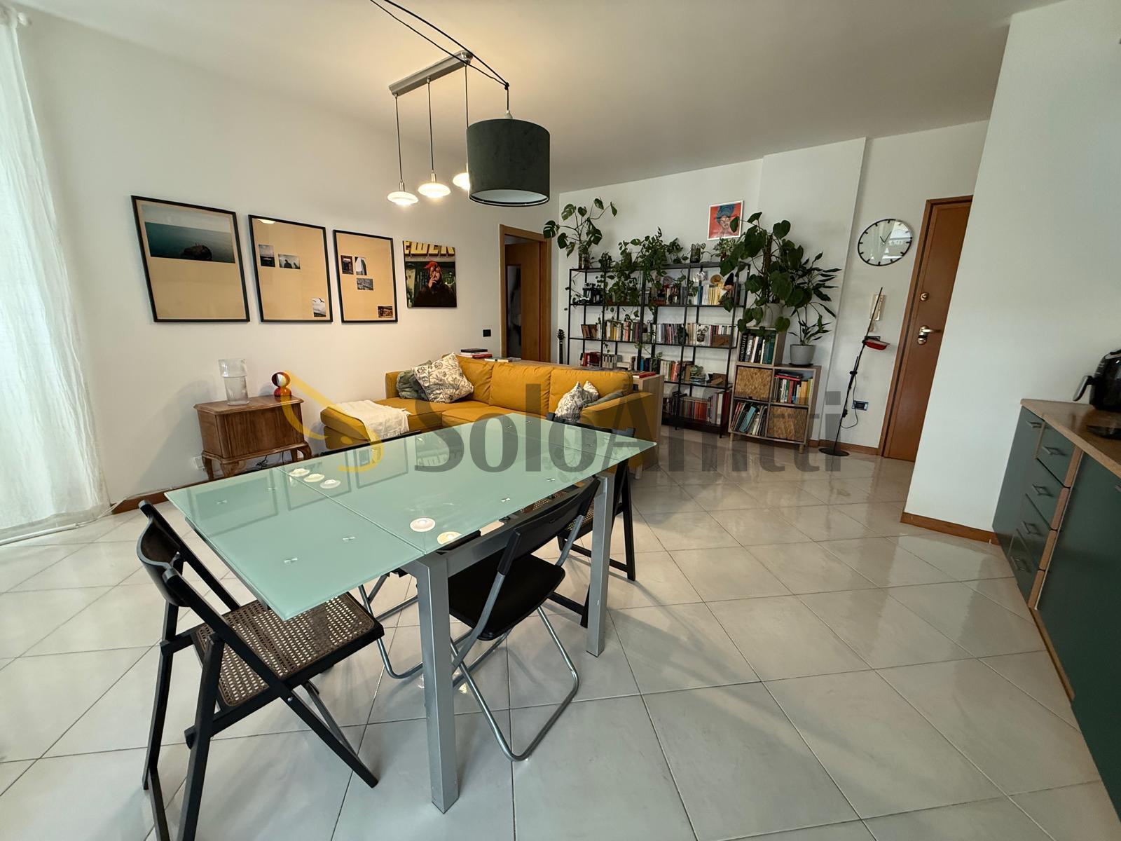 Bilocale con terrazzo in via unit� italiana 79, Caserta