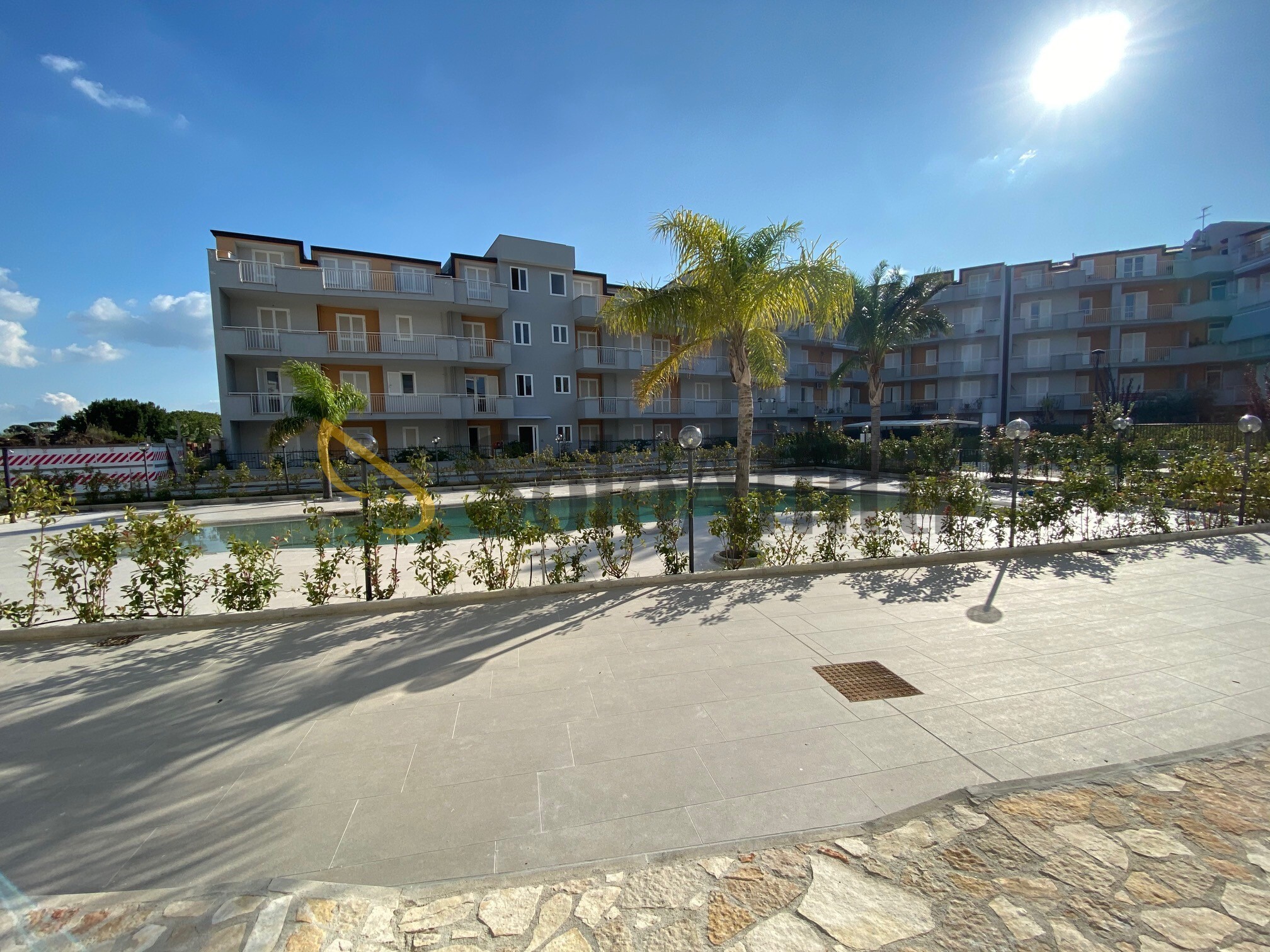 Bilocale con terrazzo in viale lincoln 2� tratto 198, Caserta