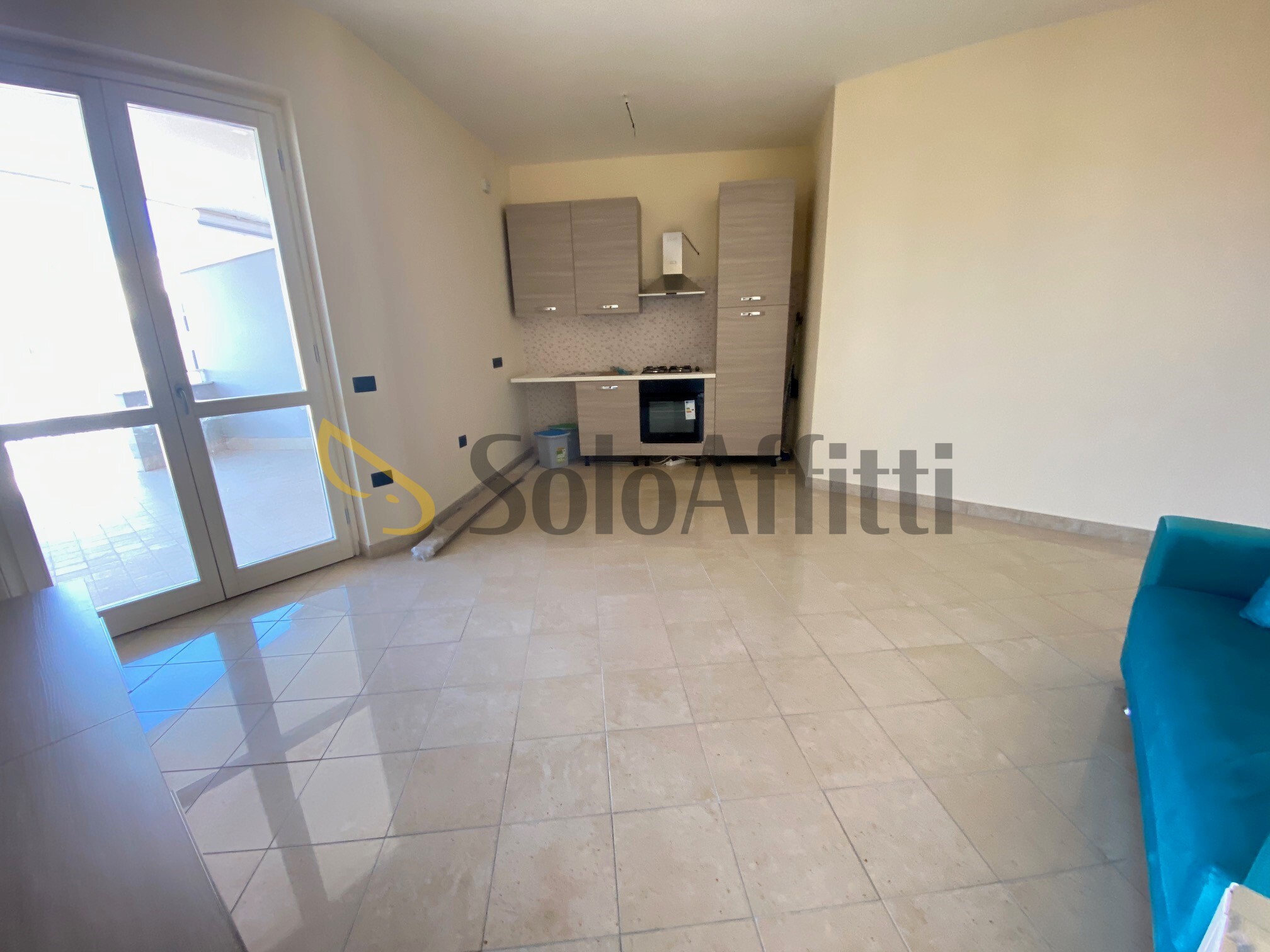 Bilocale con terrazzo in viale lincoln 2� tratto 198, Caserta