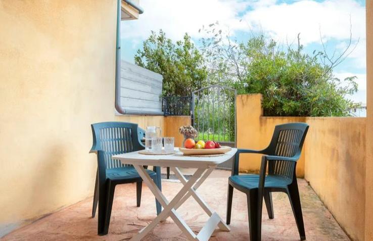 Bilocale con giardino in corso trinit� 78, Trinit� d'Agultu e Vignola