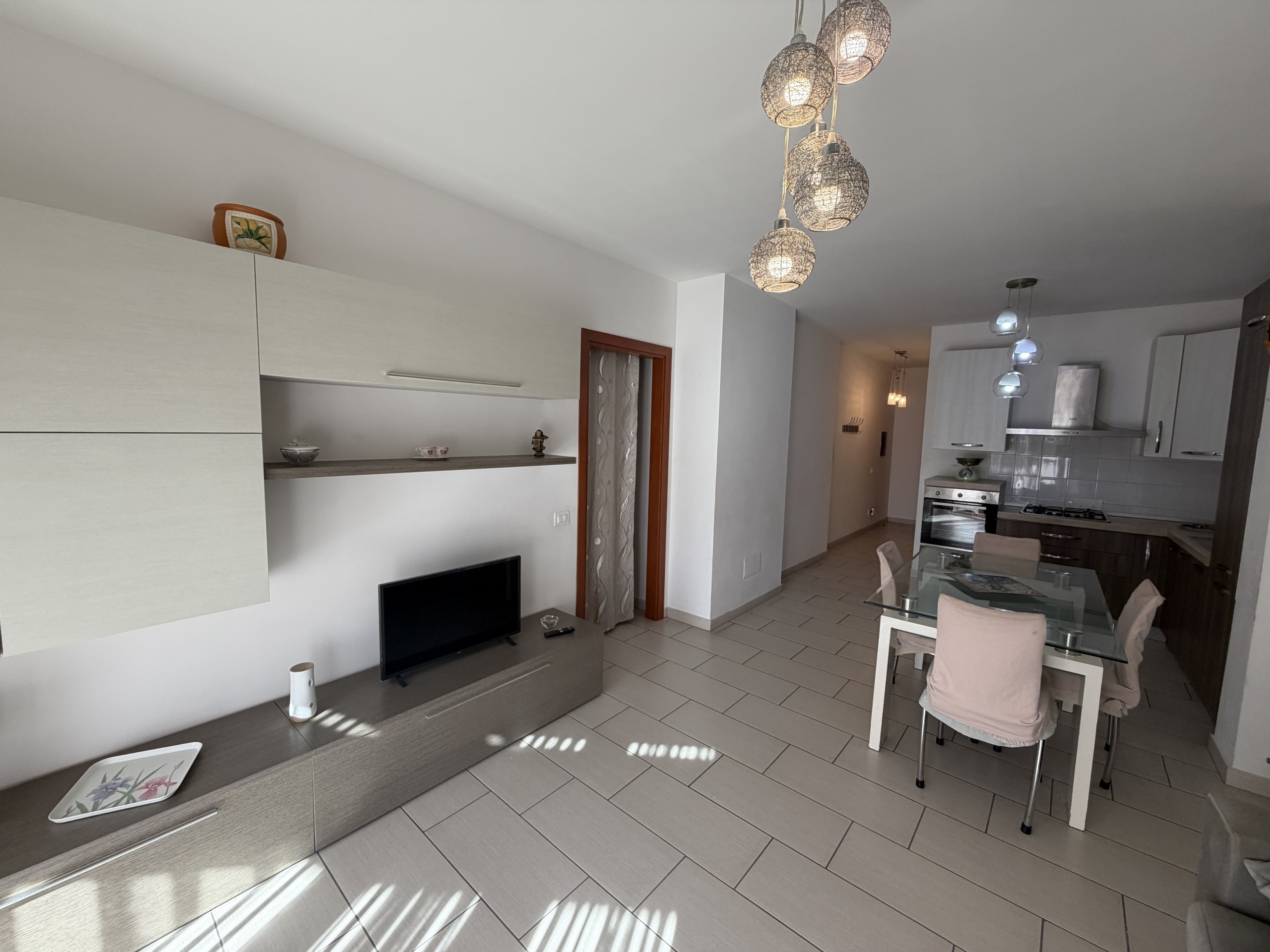 Trilocale vista mare in via po 4, Nettuno