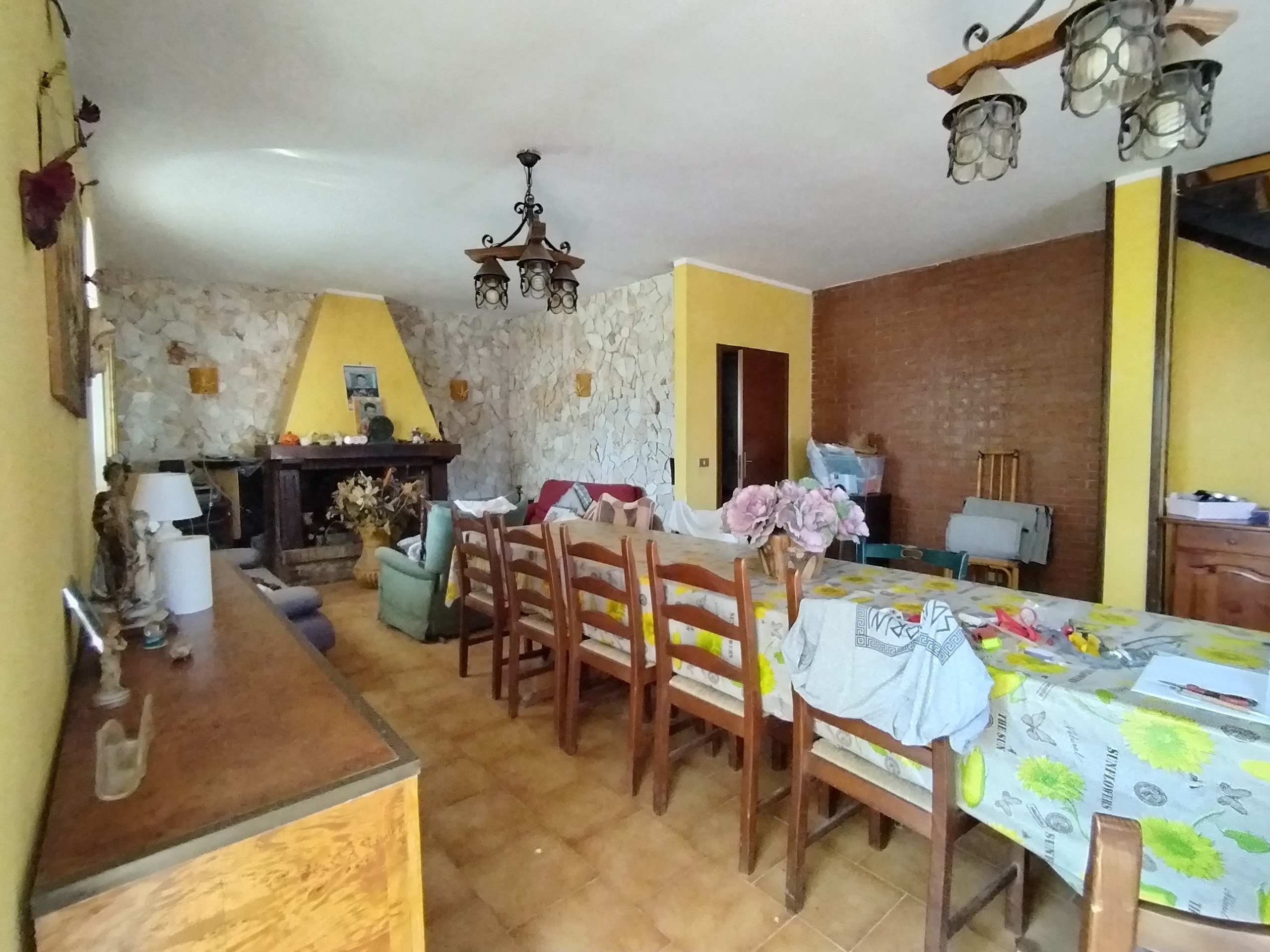 Casa indipendente con giardino in via mentana 9, Nettuno