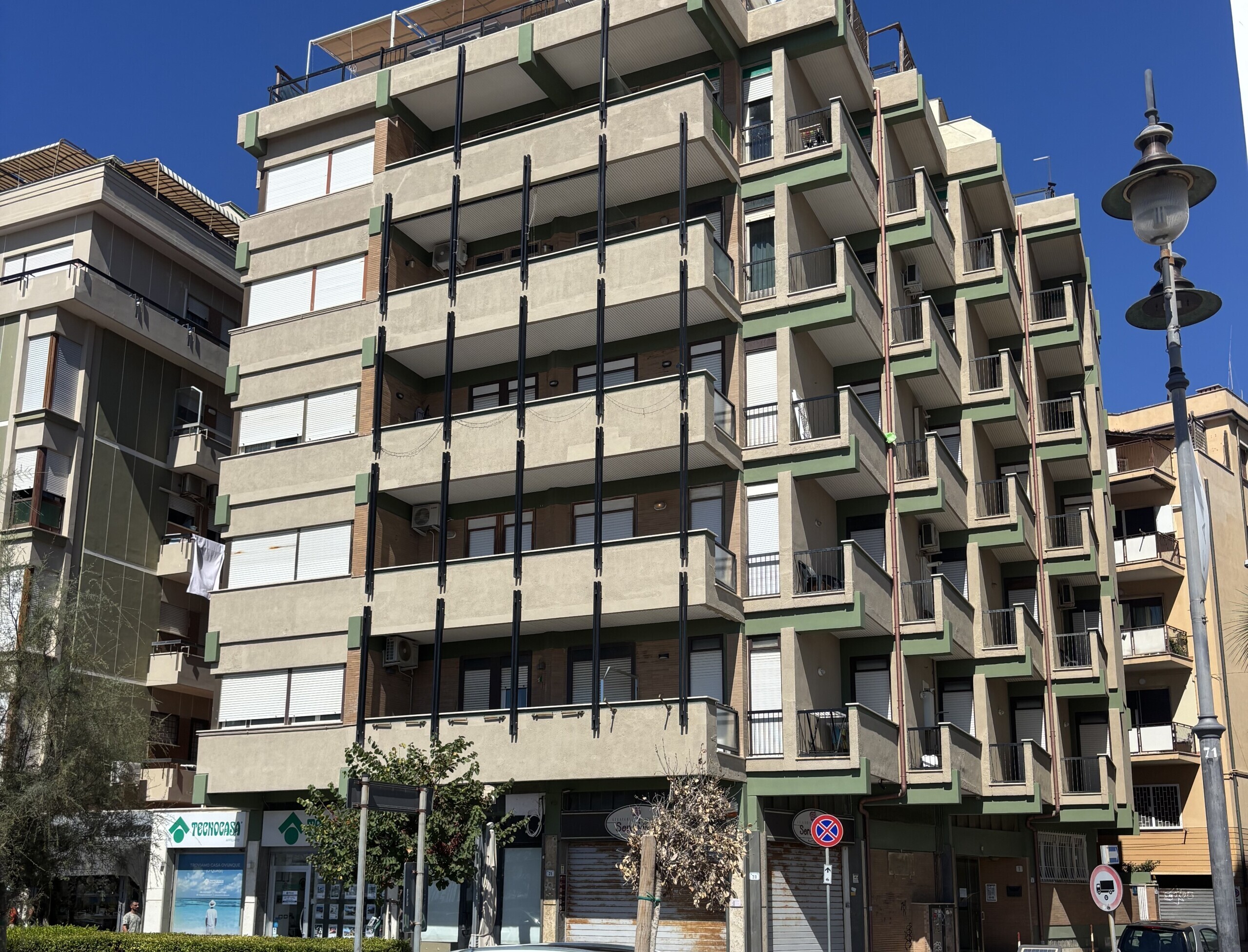 Trilocale vista mare in via ancona 1, Nettuno