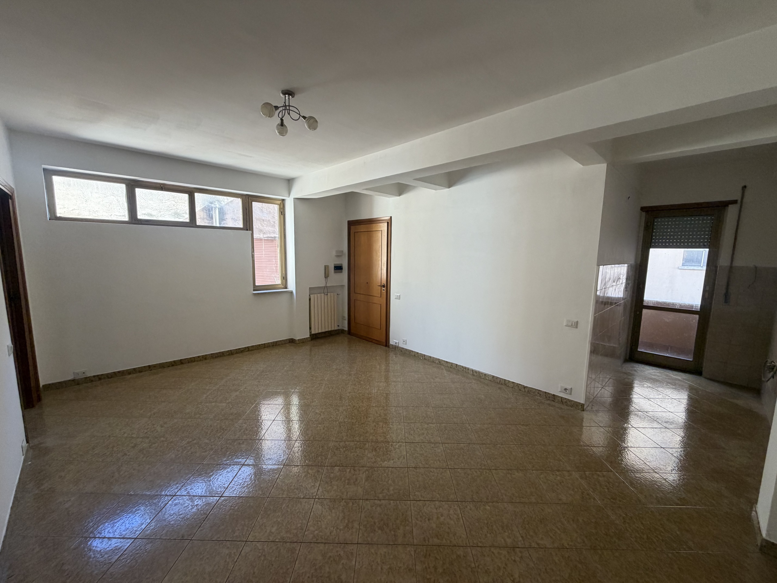 Trilocale in vendita in via iv novembre 7, Nettuno