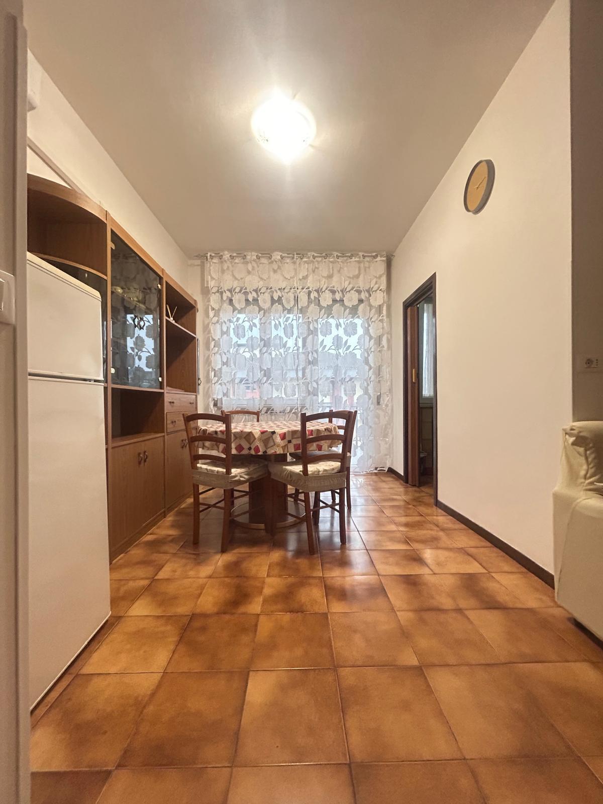 Trilocale con terrazzo in viale maiella 23/a, Francavilla al Mare