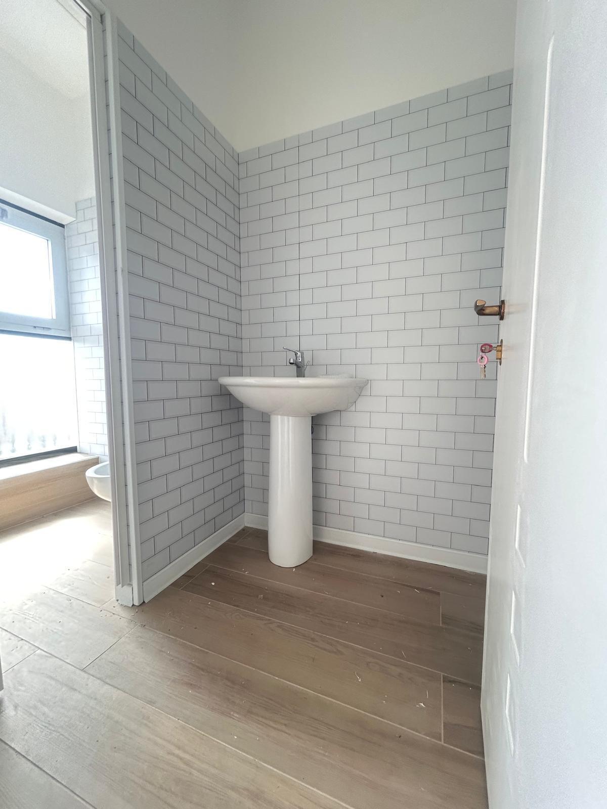 Locale commerciale in affitto in viale maiella 23/a, Francavilla al Mare