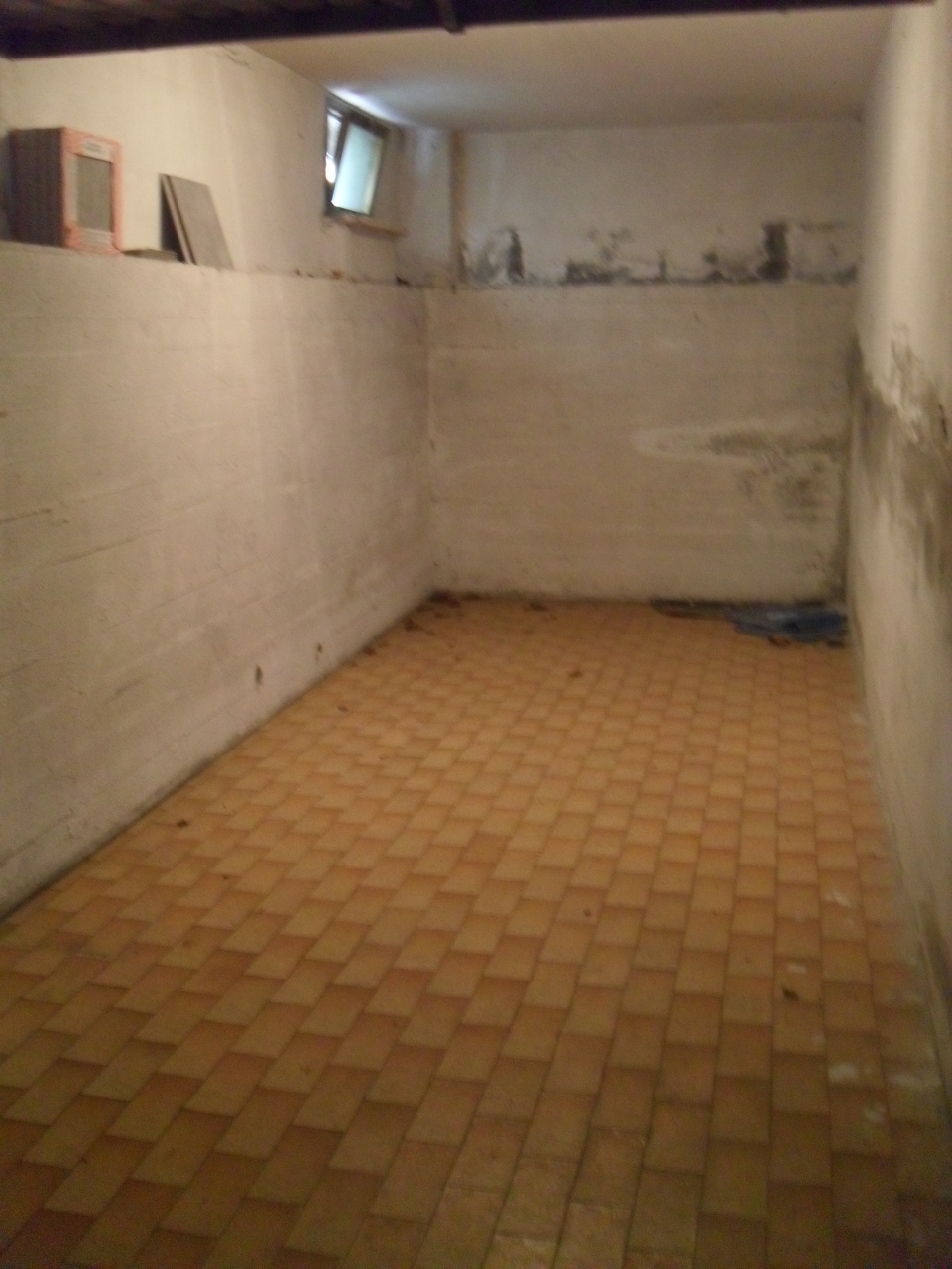 Box/Garage 20mq in affitto a Francavilla al Mare