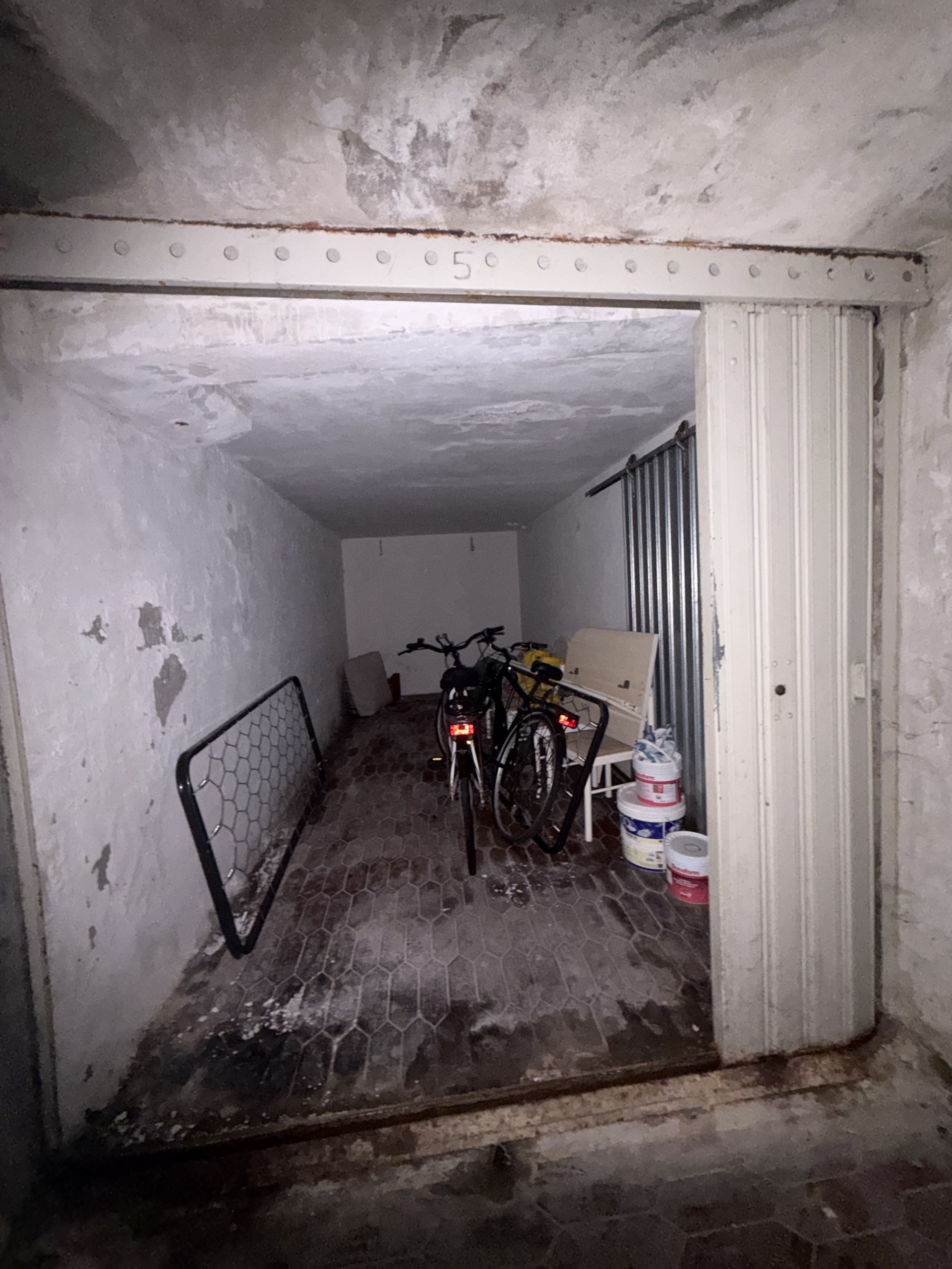 Posto auto coperto in affitto a Francavilla al Mare