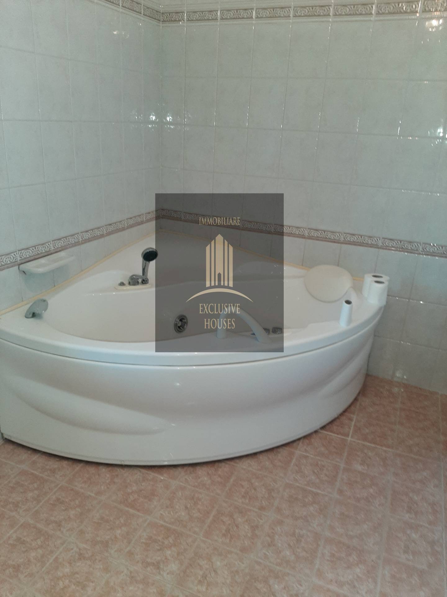 Appartamento in vendita a Santa Teresa di Riva