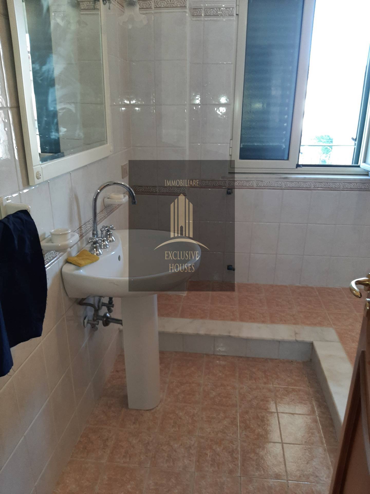 Appartamento in vendita a Santa Teresa di Riva