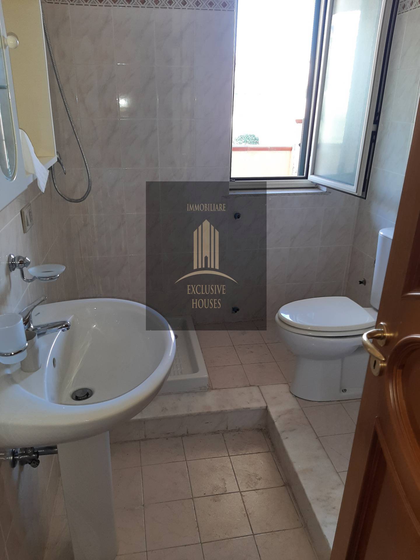 Appartamento in vendita a Santa Teresa di Riva