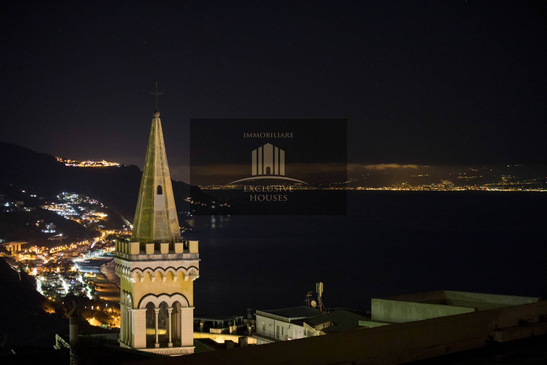 Appartamento in vendita a Taormina, Centro