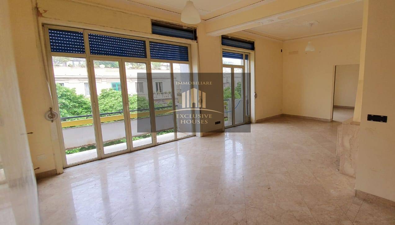 Appartamento in vendita a Messina, Duomo, via Garibaldi, c.so Cavour