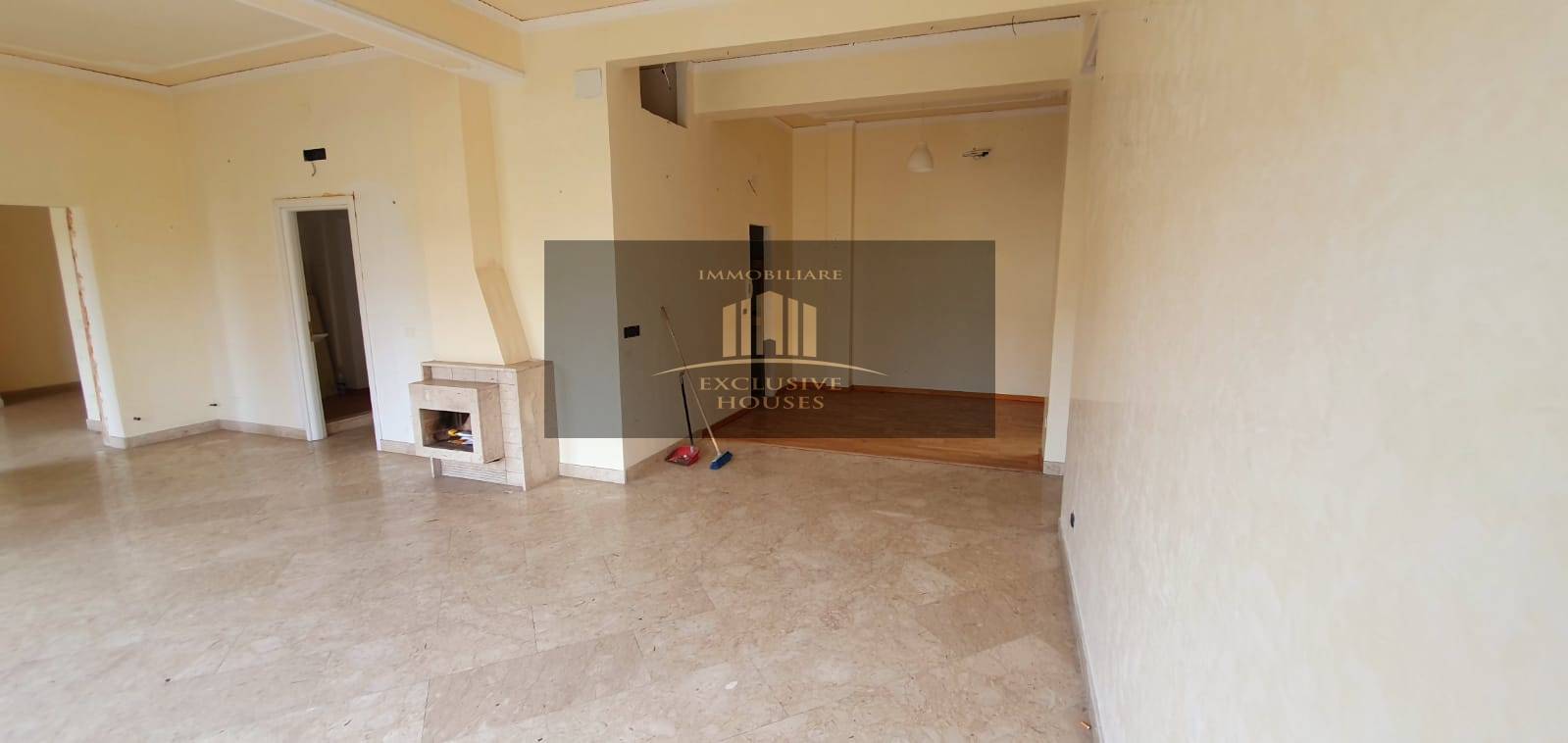 Appartamento in vendita a Messina, Duomo, via Garibaldi, c.so Cavour