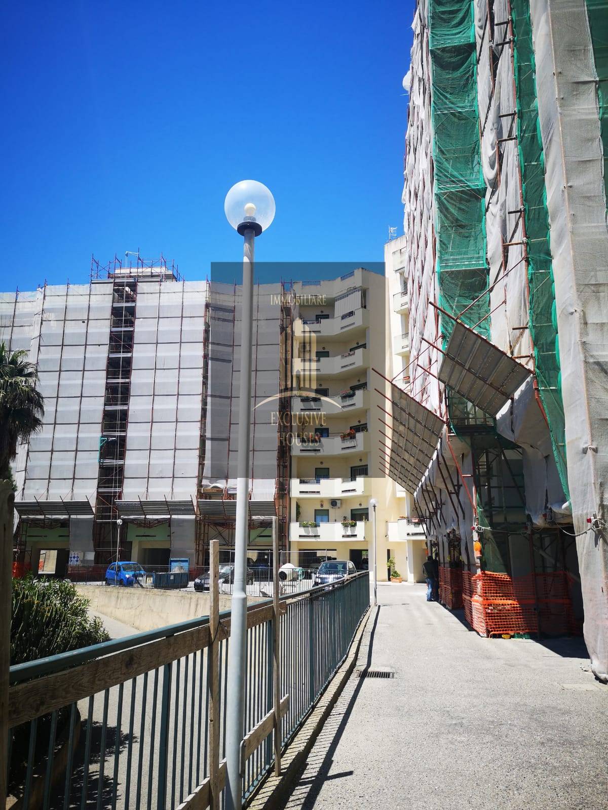 Appartamento in vendita a Messina, Viale Giostra