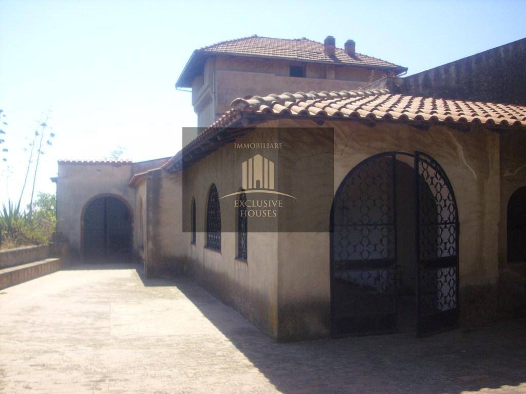 Villa Singola in vendita a Taormina, Trappitello