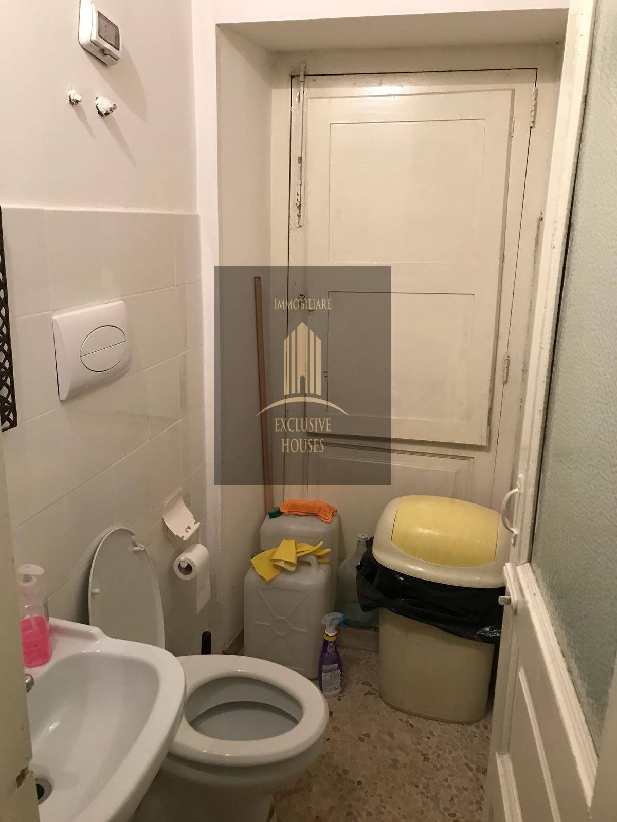 Negozio in affitto a Messina, Centro