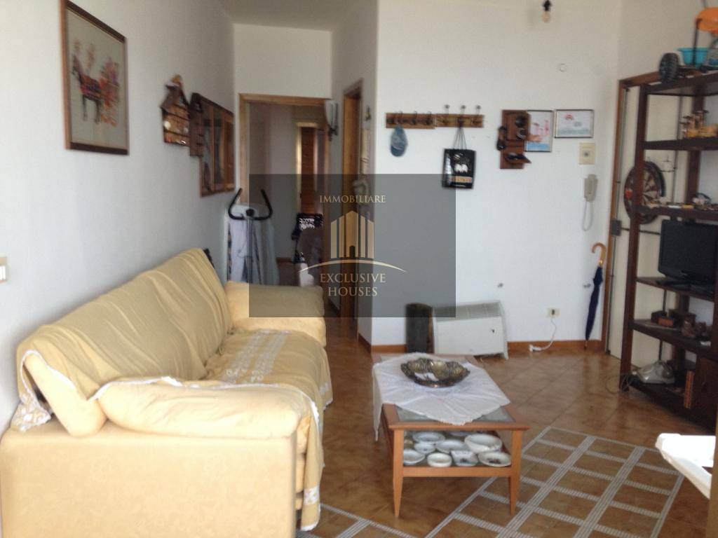 Appartamento in vendita a Giardini-Naxos